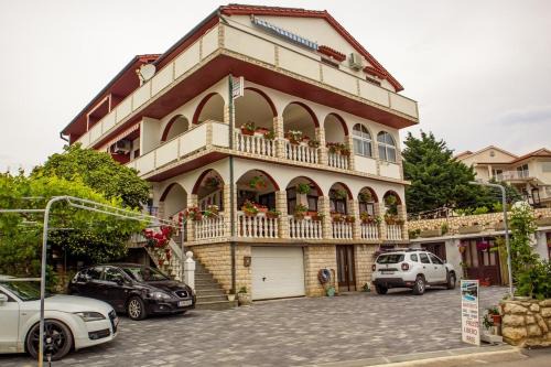 Lopar Apartment | Apartments with swimming pool Lopar, Rab - 22978