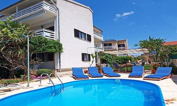 Tribunj Apartment | Apartments Zadro