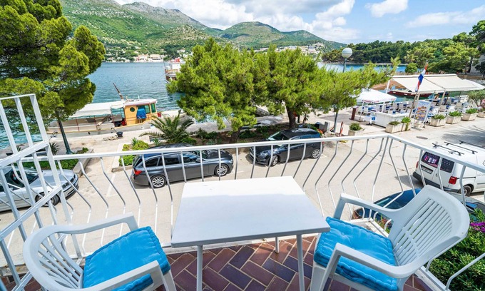 Zaton Apartment | Apartments Zarac