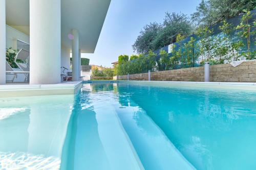 Montioni Apartment | ApartmentsGarda - Le Terrazze Del Garda Residence