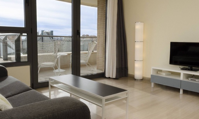Penya-roja Apartment | ApartUP Blue Opera View