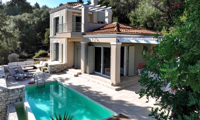 Katsimatika Villa | Apeiron I Villa - Two Bedroom Villa, Sleeps 4