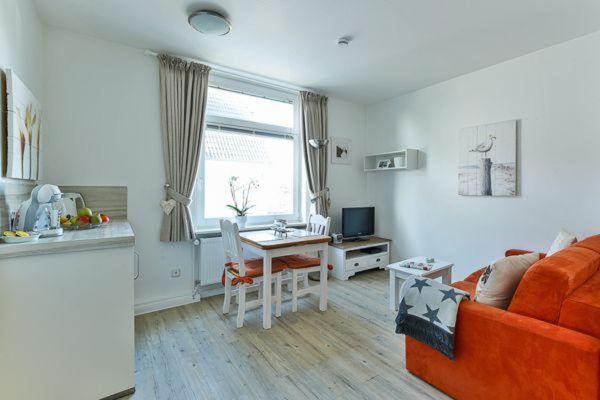 Wenningstedt-Braderup Apartment | App-7-in-strandnaher-Lage-Baederstil-Villa-in-Wenningstedt-Sylt