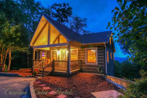 Blowing Rock House | Appalachian Breeze