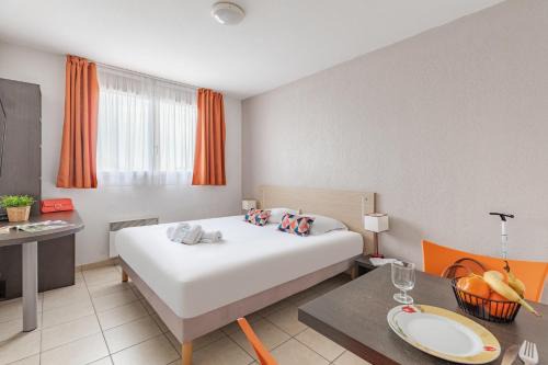 Vitrolles Apartment | Appart'City Classic Marseille Aéroport - Vitrolles