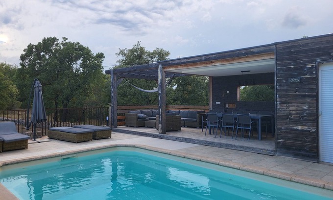 Saint-Cezaire-sur-Siagne Apartment | Appartement au Calme Dans Maison