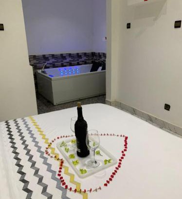 Porto-Novo Apartment | Appart'hotel avec jacuzzi à Adjarra