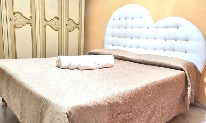 Tuscolano Apartment | Appartamento Antico AMOR
