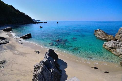 Zambrone Apartment | Appartamento con veranda vista mare