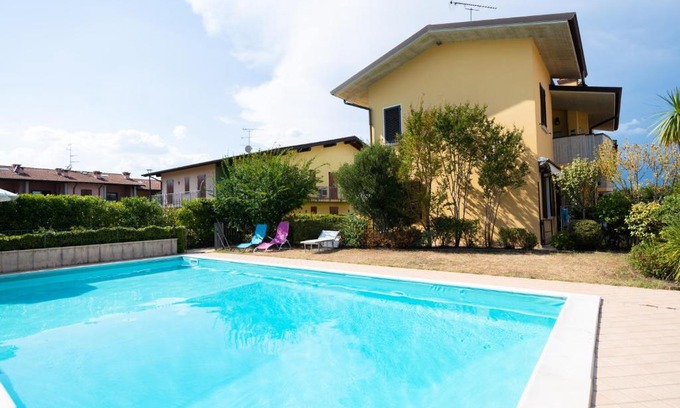 Manerba del Garda Apartment | Appartamento I Due Giardini