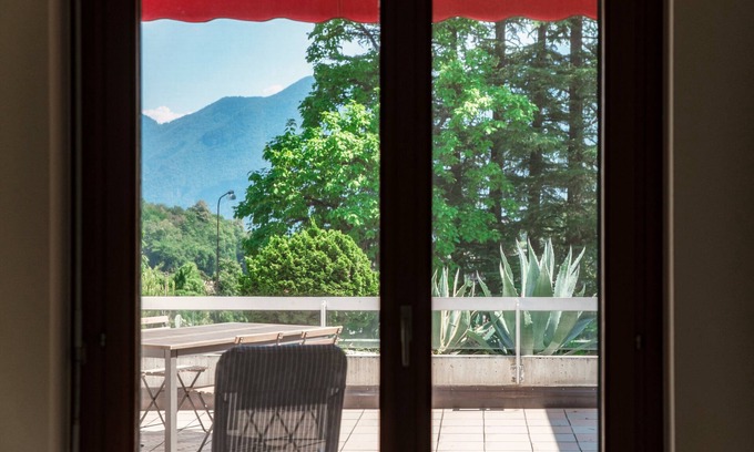 Lugano Apartment | Appartamento Lucino