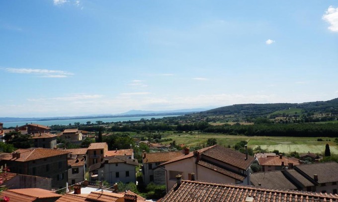 Tuoro sul Trasimeno Apartment | Appartamento Oscar
