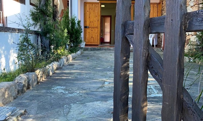 San Teodoro City Centre Apartment | Appartamento Rosa La Cinta