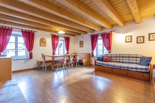 Campitello di Fassa Apartment | Appartamento Vernelia by AMA Val di Fassa