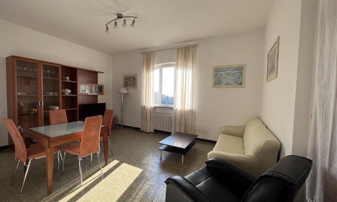 Spotorno Apartment | Appartamento vista mare in villa