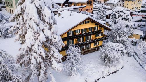 Ortisei Apartment | AppartChalet LA RONDULA - 100m from Seceda