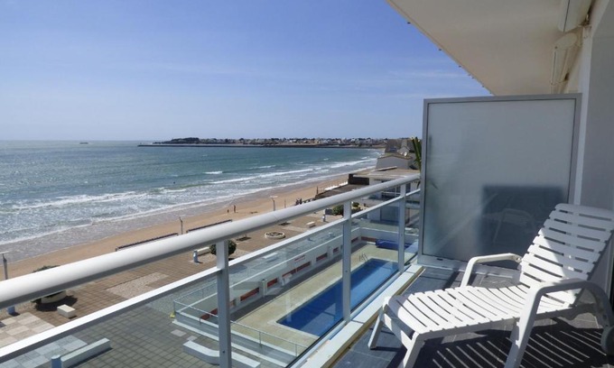 Saint-Gilles-Croix-de-Vie Apartment | Appartement Saint-Gilles-Croix-de-Vie, 3 pièces, 6 personnes - FR-1-428-63
