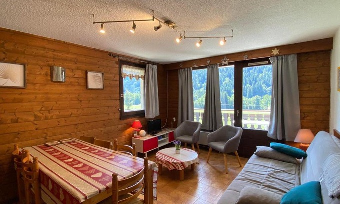 La Chapelle-d'Abondance Apartment | Appartement cosy au cœur du village avec Multi Pass et balcon sud - FR-1-692-23