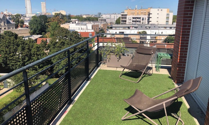 Les Puces de Saint-Ouen Apartment | Appartement Avec Terrasse