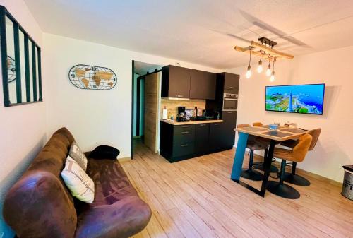 Concarneau Apartment | Appartement à 100m de la plage et Thalasso