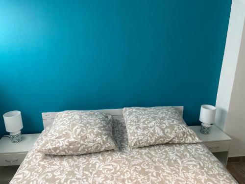 8th Arrondissement Apartment | Appartement 13008 bord de mer