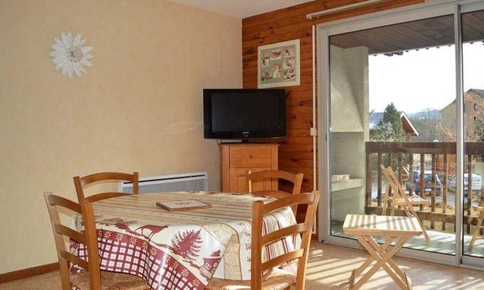 Pyrenees 2000 Apartment | Appartement 2 pièces 6 pers, proche pistes, terrasse, animaux acceptés - FR-1-592-17