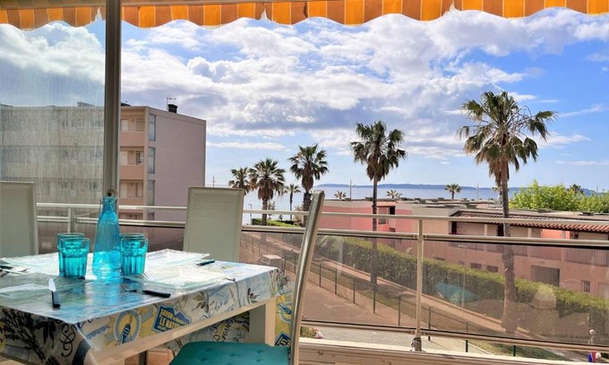 Le Lavandou Apartment | Appartement 2 pièces climatisé avec parking proche plage - FR-1-251-463