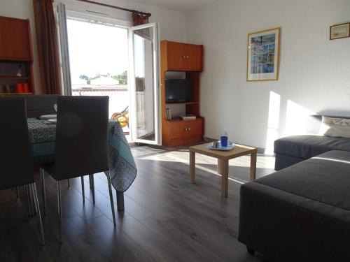 La Gueriniere Apartment | Appartement 3 pièces avec balcon, à 300m de la plage, La Guérinière - FR-1-224B-107