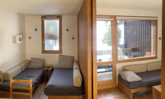 Meribel-Mottaret Apartment | Appartement 4 - 5 Personnes ski aux Pieds