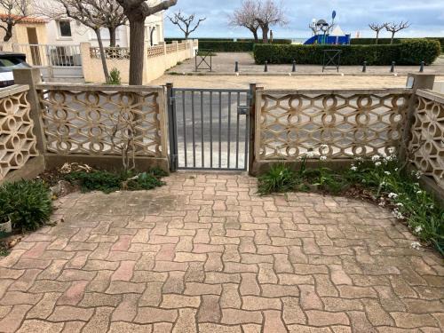 Fleury Apartment | Appartement 4 personnes St-Pierre-la-Mer proche commerces