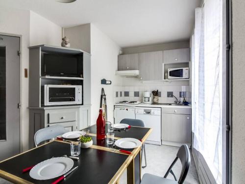 Bareges Apartment | Appartement 6 pers avec balcon et parking à Barèges - FR-1-403-20
