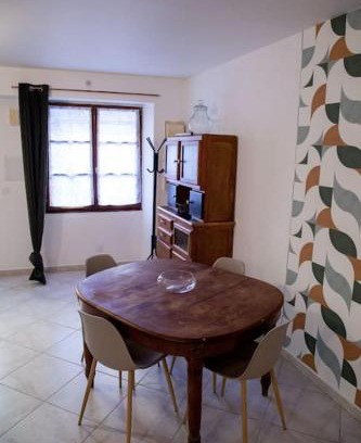 Remoulins Apartment | Appartement au cœur du village