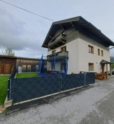Bruck an der Grossglocknerstrasse Apartment | APPARTEMENT Brix