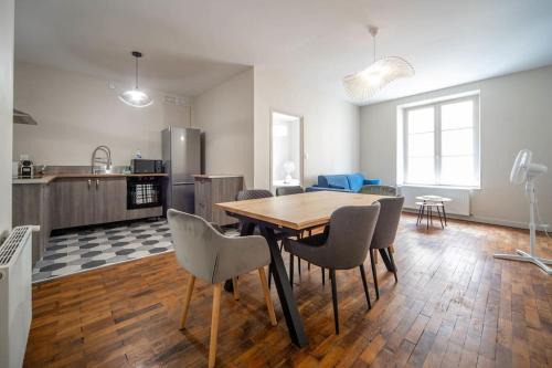 Chalon-sur-Saone Apartment | Appartement centre-ville 6 personnes