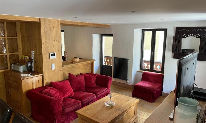 Brides-les-Bains Apartment | Appartement centre du village brides les bains