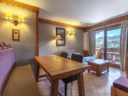 Aime Apartment | Appartement charmant avec balcon, piscine & parking à Plagne Aime 2000 - FR-1-351-137