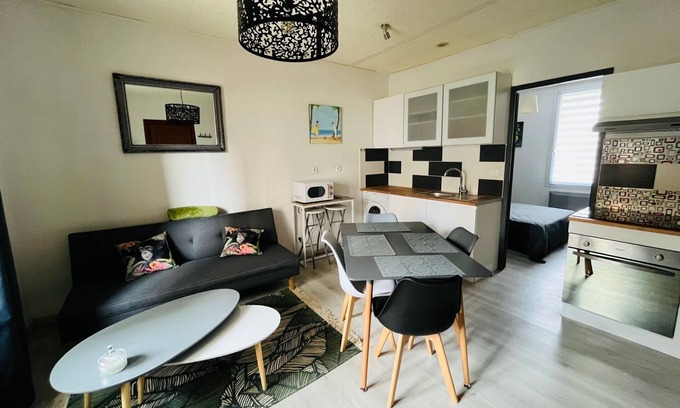 Le Boulou Apartment | Appartement Cosy, Cure, mer et Montagne