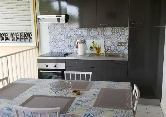 Bas du Fort Apartment | Appartement d'une chambre a Le Gosier a 900 m de la plage avec jardin clos et wifi