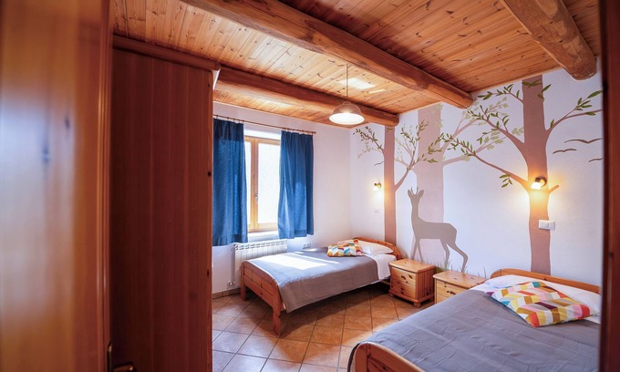Ficulle Other | appartement dans une ferme avec animaux et piscine