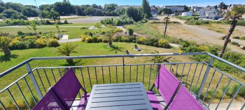Concarneau Apartment | Appartement devant la plage avec piscine