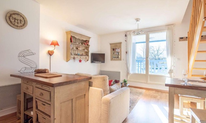 Bourisp Apartment | Appartement Duplex 6 Pers. avec Balcon, Parking Privé et CASIER À SKIS, à 2 min de Saint-Lary-Soulan - FR-1-296-358