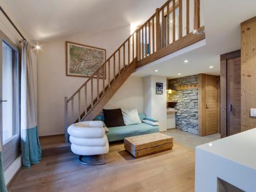 Val-d'Isere Apartment | Appartement Duplex Rénové: 3 Pièces, 40m², Parking, Proche Centre Val d'Isère - FR-1-567-96