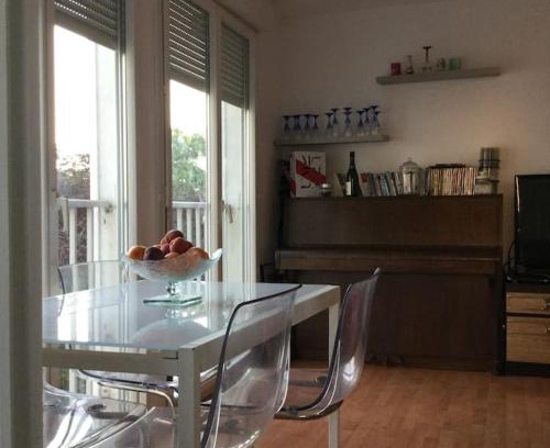 Rueil-Malmaison Apartment | Appartement entier résidence calme à Rueil- Proche Paris
