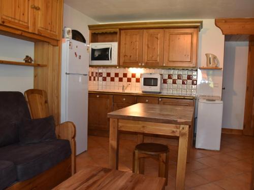 Pralognan-la-Vanoise Apartment | Appartement familial avec jardin, proche des pistes, Pralognan-la-Vanoise - FR-1-464-68