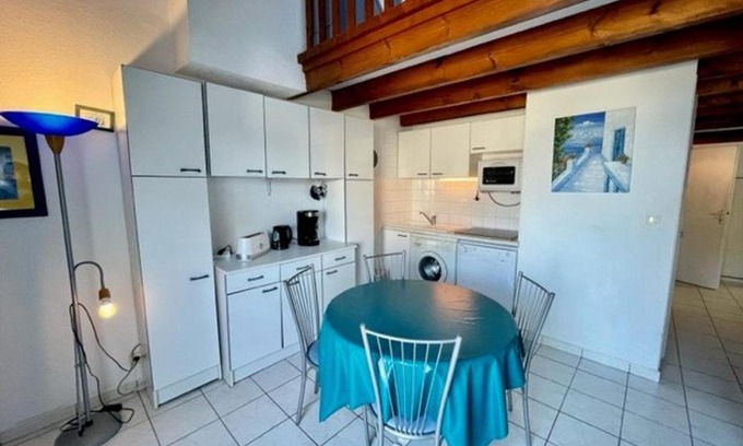 Saint-Pierre-Quiberon Apartment | Appartement bord de mer à Saint-Pierre-Quiberon avec balcon et garage - FR-1-478-181