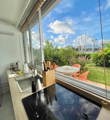 Pointe du Bout Apartment | Appartement Frida de la Marina
