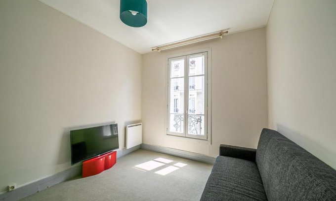 Petit-Ivry Apartment | Appartement Ivry