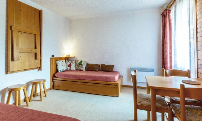 Meribel-Mottaret Apartment | Appartement Méribel, 1 pièce, 3 personnes - FR-1-355-17