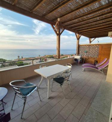 Marine de Saint Ambroggio Apartment | Appartement Marine de Sant Ambrogio
