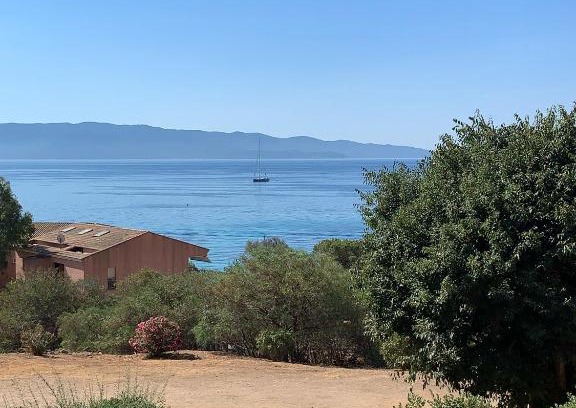 Ajaccio Apartment | Appartement « Marinella » splendide vue mer aux Sanguinaires